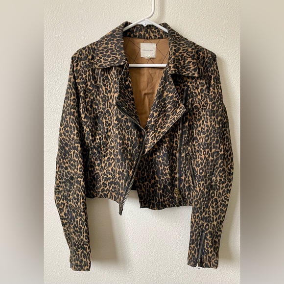 Silence + Noise Leopard Print Moro Jacket from Urban Outfitters - Picture 2 of 3